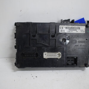 USH N2 CV 4.7 RENAULT CLIO II 1.2 16 V 2008 USH002