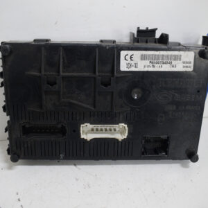 USH-N3 CV4.8 RENAULT CLIO II 1.2 2009 USH021