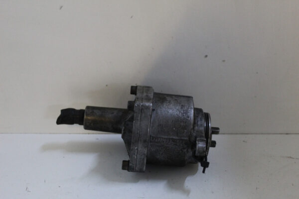 BOMBA DE VACIO RENAULT TRADE R.21 337/338