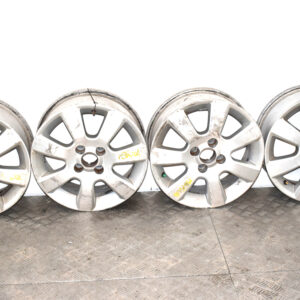 LLANTAS USADAS CHEVROLET MERIVA 15 6 43 4X100 2003 AL 2010