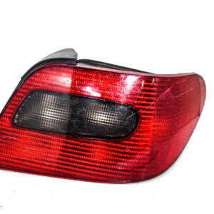 FAROL TRASERO DERECHO CON PORTA LAMPARA CITROEN XSARA 1 1997 al 2003 (con detalle) FAT 060