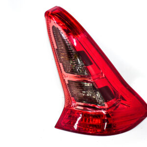FAROL TRASERO DERECHO CON PORTA LAMPARA CITROEN C4 CUPE 2004 al 2008 (con detalle) FAT 075