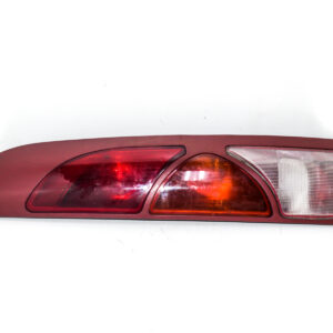 FAROL TRASERO DERECHO CON PORTA LAMPARA RENAULT KANGOO I 1997 al 2005 FAT 117
