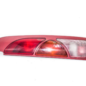 FAROL TRASERO DERECHO CON PORTA LAMPARA RENAULT KANGOO I 1997 al 2005 (con detalle) FAT 120
