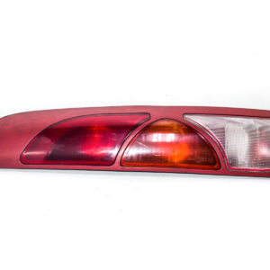 FAROL TRASERO DERECHO CON PORTA LAMPARA RENAULT KANGOO I 1997 al 2005 FAT 122