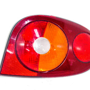 FAROL TRASERO DERECHO CON PORTA LAMPARA RENAULT MEGANE CUOPE II 1996 al 2002 (con detalle) FAT 151