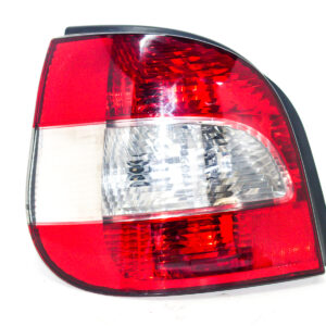 FAROL TRASERO IZQUIERDO CON PORTA LAMPARA RENAULT SENIC 1999 al 2003 FAT 190
