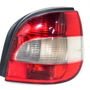 FAROL TRASERO DERECHO CON PORTA LAMPARA RENAULT SENIC 1999 al 2003 (con detalle) FAT 191