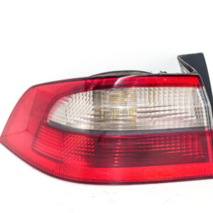 FAROL TRASERO IZQUIERDO SIN PORTA LAMPARA RENAULT LAGUNA II 2001 al 2007 FAT 217
