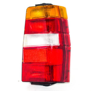 FAROL TRASERO DERECHO CON PORTA LAMPARA FIAT FIORINO 1999 al 2000 FAT 304