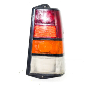 FAROL TRASERO DERECHO CON PORTA LAMPARA FIAT FIORINO 1988 al 1999 (con detalle) FAT 307