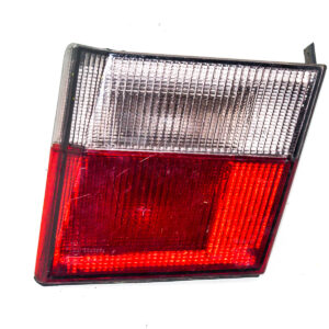 FAROL TRASERO DERECHO CON PORTA LAMPARA LANCIA DEDRA 1989 al 1996 FAT 311