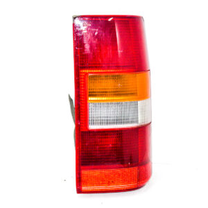 FAROL TRASERO DERECHO CON PORTA LAMPARA CITROEN JUMPY 1995 al 2005 (con detalle) FAT 316