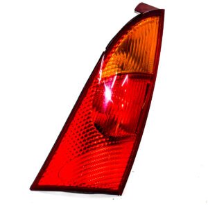 FAROL TRASERO IZQUIERDO CON PORTA LAMPARA FORD FOCUS MK1 1998 al 2004 FAT 331