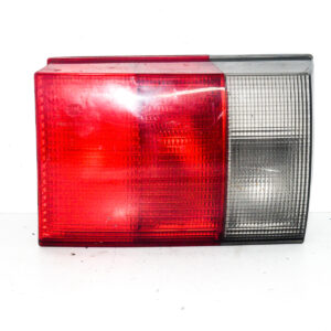 FAROL TRASERO IZQUIERDO SIN PORTA LAMPARA AUDI 80 1978 al 1994 FAT 366