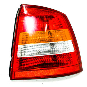 FAROL TRASERO DERECHO CON PORTA LAMPARA CHEVROLET ASTRA G 1998 al 2004 FAT 424