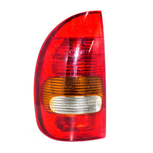FAROL TRASERO IZQUIERDO CON PORTA LAMPARA CHEVROLET CORSA B 1993 al 2000 FAT 429