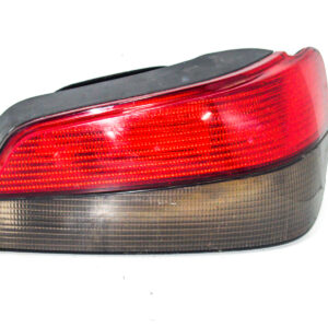 FAROL TRASERO DERECHO CON PORTA LAMPARA PEUGEOT 306 1997 al 1999 FAT 459