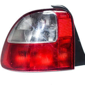 FAROL TRASERO IZQUIERDO CON PORTA LAMPARA ROVER 400 1999 al 2005 FAT 495