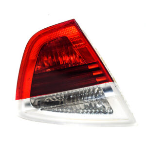 FAROL TRASERO IZQUIERDO CON PORTA LAMPARA BMW E90 TAPA BAUL 2005 al 2012 FAT 516