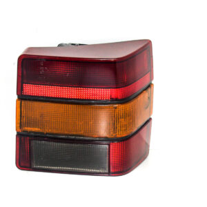 FAROL TRASERO DERECHO CON PORTA LAMPARA SEAT IBIZA 1988 al 1996 (con detalle) FAT 541