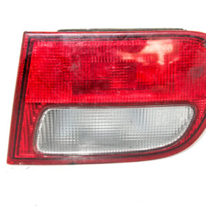 FAROL TRASERO DERECHO SIN PORTA LAMPARA HONDA CIVIC 1996 al 2000 FAT 588