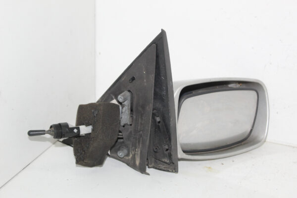 ESPEJO RETROVISOR MANUAL DERECHO FORD ESCORT 1995 al 1998 (con detalle) ER 905