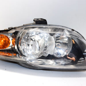 Farol Delantero Derecho Audi A3 / FN-068