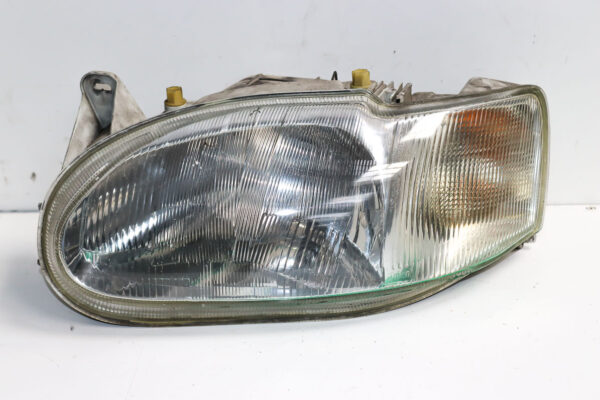 Farol Delantero Izquierdo Ford Escort / FN-157