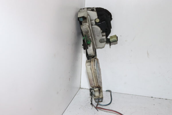 Cerradura Trasera Izquierda Nissan Sunny Cps-470 - Imagen 2