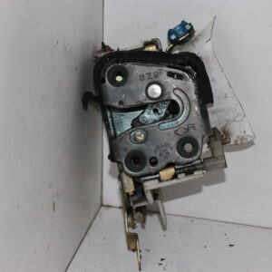 Cerradura Delantera Derecha Nissan Sunny Cps-500