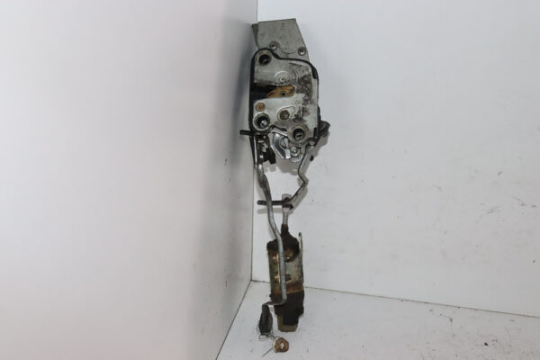 Cerradura Trasera Derecha Toyota Corolla Cps-546