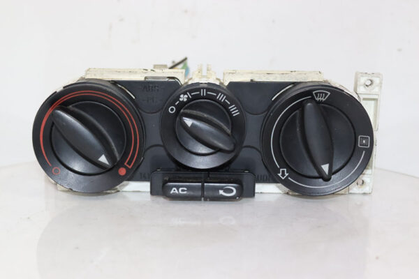 Comando de calefaccion Seat Leon 2000 CA-100