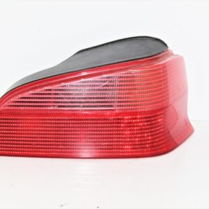 Farol Trasero Derecho Peugeot 106 1996 al 2003 Con portalampara FAT 0789