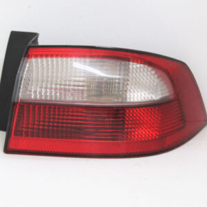 Farol Trasero Derecho Renaul Laguna 2002 Con portalampara FAT 0803