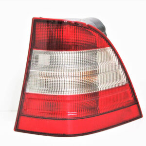 Farol Trasero Derecho Mercedes Benz w163 2004 Con portalampara FAT 0823