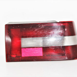 Farol Trasero Derecho Volvo 440 Con portalampara FAT 0837