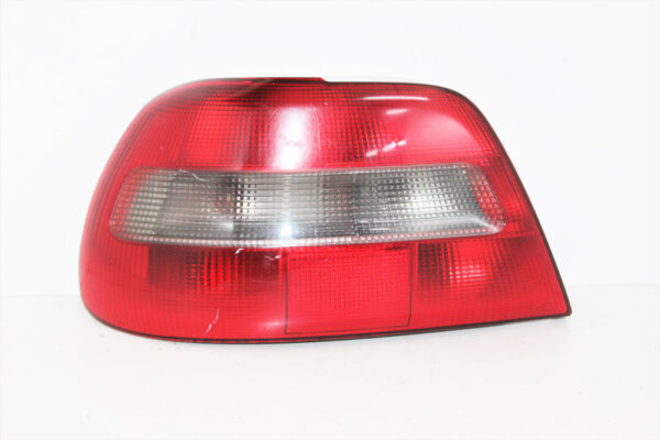 Farol Trasero Izquierdo Volvo s40 1996 Con portalampara FAT 0854