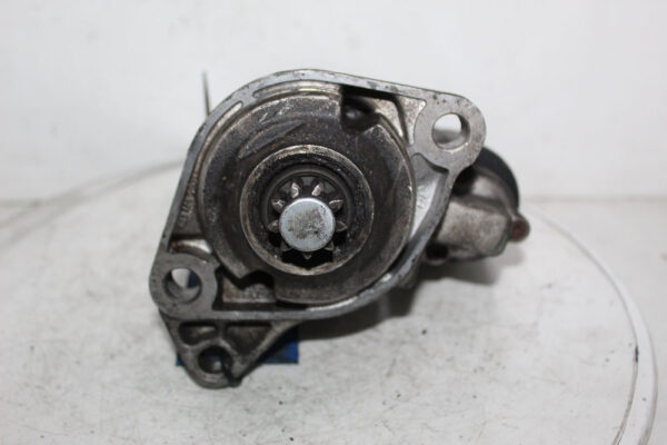 Arranque Volkswagen Golf AR-821