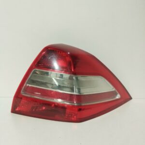 FAROL TRASERO DERECHO EXTERIOR RENAULT MEGANE II CLASSIC BERLINA Dynamique DIESEL Motor 1,9 Ltr.  131 CV  [2003 - 2010] 4 Puertas