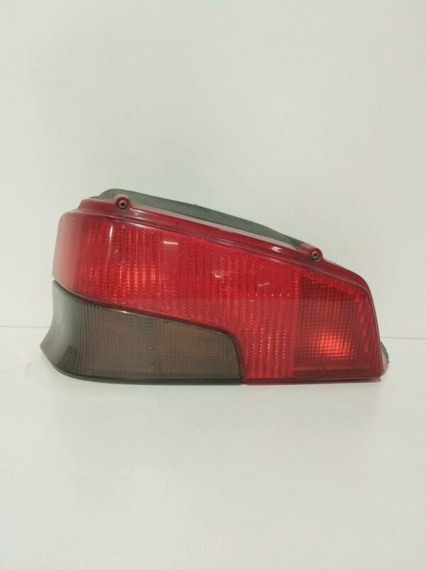 FAROL TRASERO IZQUIERDO EXTERIOR PEUGEOT 106 (S1) Cocktail NAFTA Motor 1,1 Ltr.  60 CV  [1991 - 1996] 5 Puertas