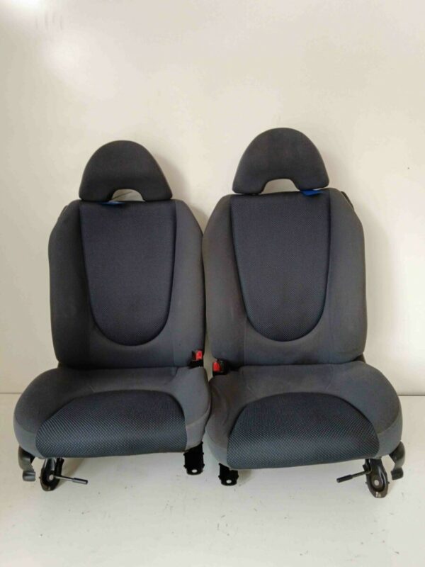 BUTACAS DELANTERAS HONDA FIT (GD1/5) 1.2 Drive NAFTA 95 Motor 1,2 Ltr.  78 CV  [2002 - 2008] 5 Puertas