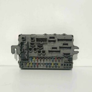 CAJA RELES / FUSIBLES HONDA FIT (GD1/5) [2002-2008]