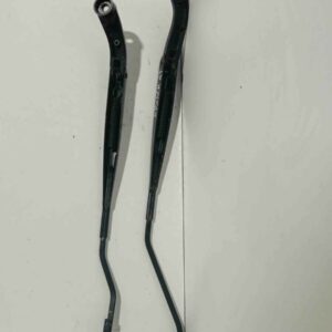 JUEGO DE BRAZOS DE LIMPIA PARABRISA DELANTEROS CHEVROLET SPARK GT [2009-2016]