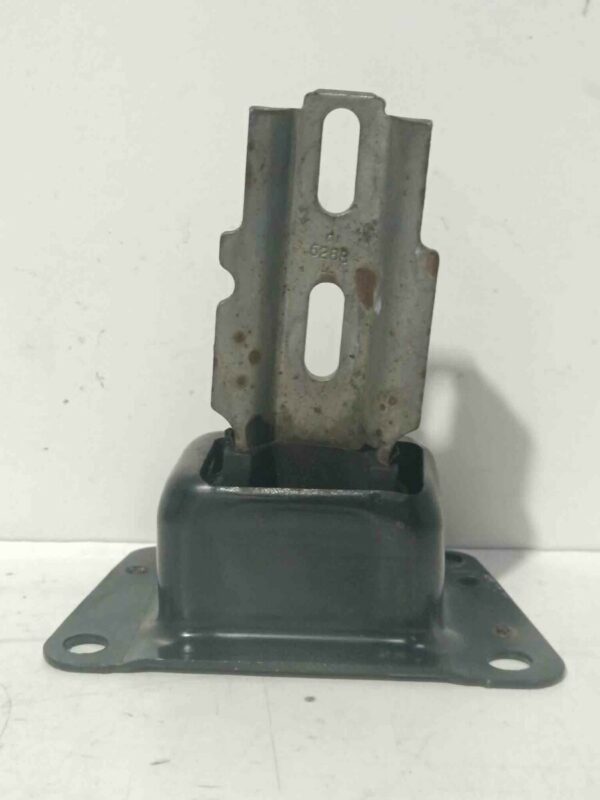 SOPORTE DE TRANSMISION PEUGEOT 208 Style NAFTA 95 Motor 1,2 Ltr.  82 CV  [2012 - 2019] 5 Puertas - Imagen 2