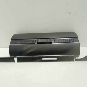 GUANTERA MERCEDES CLASE E (W123) BERLINA+COUPE [1976-0]