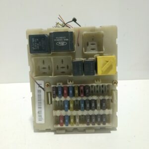 CAJA RELES / FUSIBLES FORD FOCUS BERLINA (CAK) Ghia DIESEL Motor 1,8 Ltr.  116 CV  [1998 - 2004] 4 Puertas