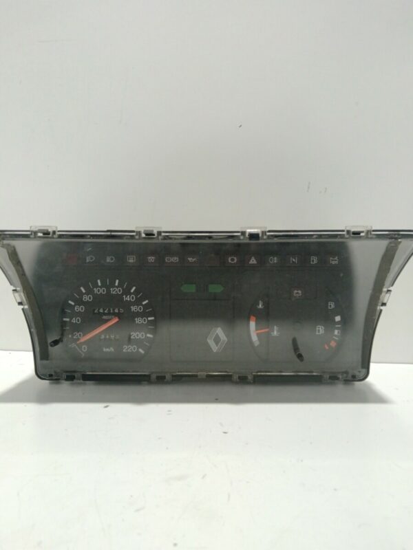 TABLERO DE INSTRUMENTOS RENAULT 18 GTS NAFTA Motor 1,7 Ltr.  79 CV  [1978 - 0] 4 Puertas