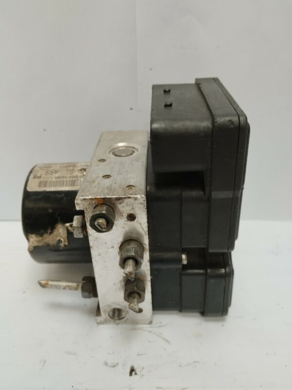 MODULO ABS RENAULT MEGANE III BERLINA 5 P Business DIESEL Motor 1,5 Ltr.  95 CV  [2008 - 2016] 5 Puertas - Imagen 2