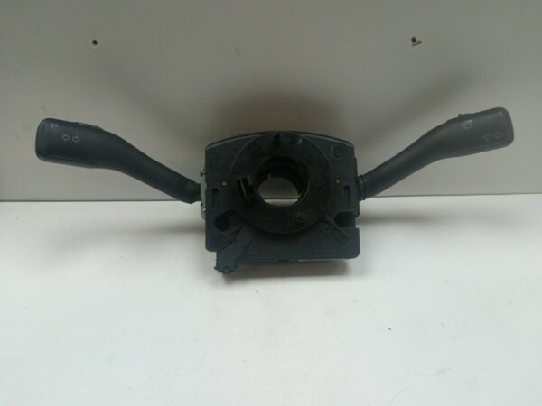 LLAVE DE LUCES LIMPIAPARABRISAS VOLKSWAGEN GOLF IV BERLINA (1J1) GTI NAFTA 95 Motor 1,8 Ltr.  150 CV  [1997 - 2003] 3 Puertas